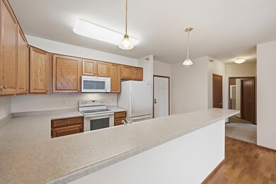 8200 W 33rd St unit 310, Saint Louis Park, MN 55426 - photo 6
