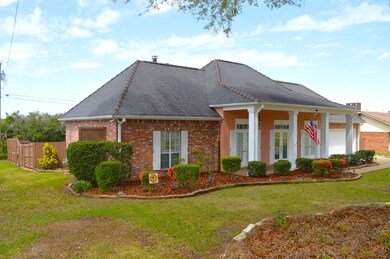 404 Oakbrook Cir, McComb, MS 39648 - photo 4