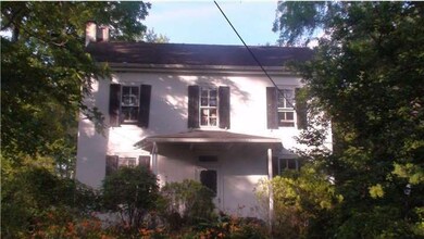 457 Ellis Woods Rd, Pottstown, PA 19465 - photo 4