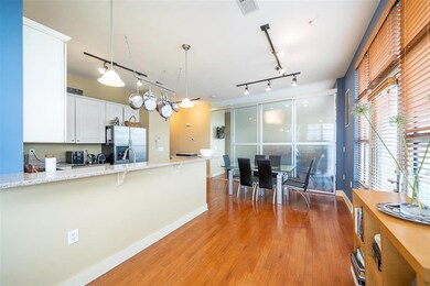 3 Greenwich Dr unit 105, Jersey City, NJ 07305 - photo 4