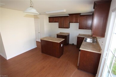 Home under construction. Pictures are of the same style house in the neighborhood. Colors and features may vary.