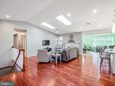 3510 Sleepy Hollow Rd, Falls Church, VA 22044 - photo 6