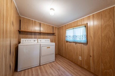 188 N Bennett Ave, Jackson, OH 45640 - photo 6