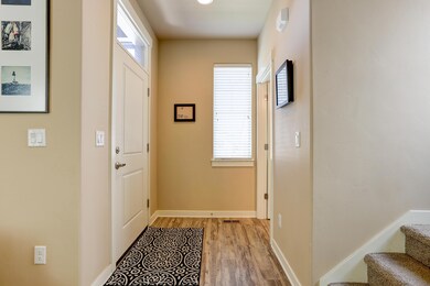 3806 SW Coyote Lane MLS-15