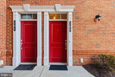 23297 Southdown Manor Terrace unit 105, Ashburn, VA 20148 - photo 7