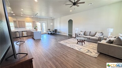 5104 Goliad Dr, Temple, TX 76502 - photo 5