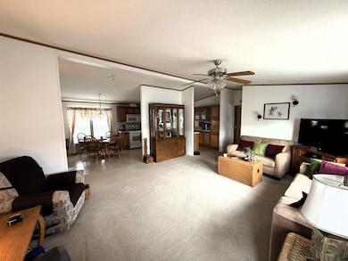 2073 Sunset Ln, Belvidere, IL 61008 - photo 2