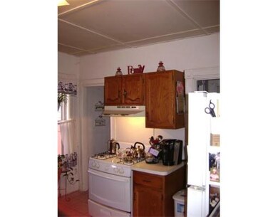 11 Albion St, Somerville, MA 02143 - photo 4