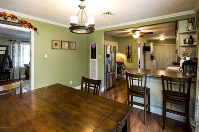 20_Kitchen-12