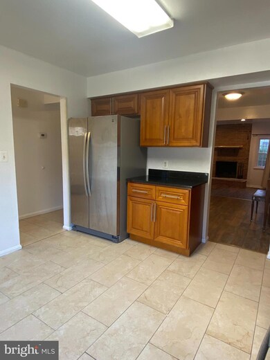 14337 Rosetree Ct, Silver Spring, MD 20906 - photo 7