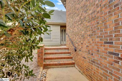 105 Hunters Way, Greenville, SC 29617 - photo 2