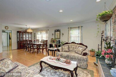 4223 Mayport Ln, Fairfax, VA 22033 - photo 6