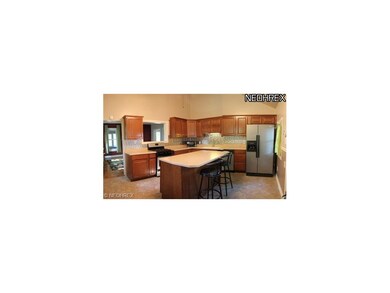 Huge kitchen with vaulted ceiling.  EVERYTHING in 
