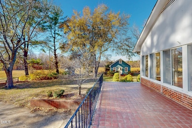 8758 Hurdle Mills Rd, Hurdle Mills, NC 27541 - photo 5