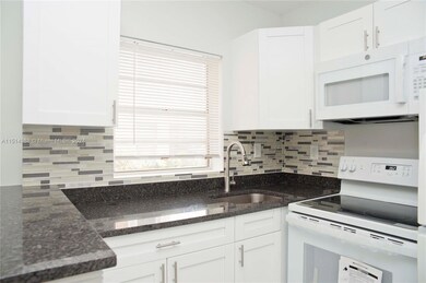 4109 N Ocean Dr unit 8, Lauderdale By the Sea, FL 33308 - photo 7