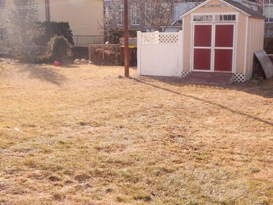 229 Pitman St, Fall River, MA 02723 - photo 6