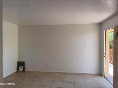 2537 W Georgia Ave unit 19, Phoenix, AZ 85017 - photo 2