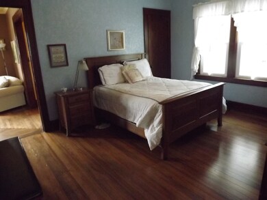 310 N 2nd St, Danforth, IL 60930 - photo 5