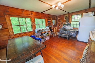 1211 Carpenter Hill Rd, Bennington, VT 05201 - photo 5