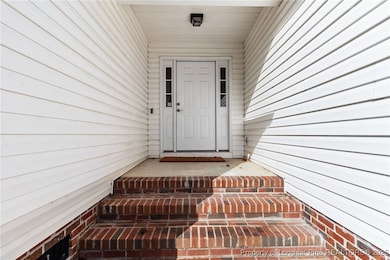 110 Jefferson Dr, Raeford, NC 28376 - photo 4