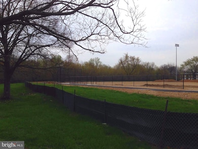 5502 Denview Way, Baltimore, MD 21206 - photo 2