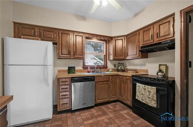 5627 Chippewa Rd, Toledo, OH 43613 - photo 7