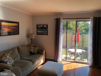 6493 Brick Hearth Ct, Alexandria, VA 22306 - photo 2