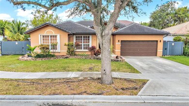 15875 SW 149th Ln, Miami, FL 33196 - photo 3