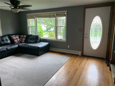 87 Laconia Rd, Cranston, RI 02920 - photo 4