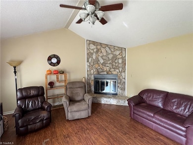 3867 Yarbrough Ave, Winston Salem, NC 27106 - photo 5