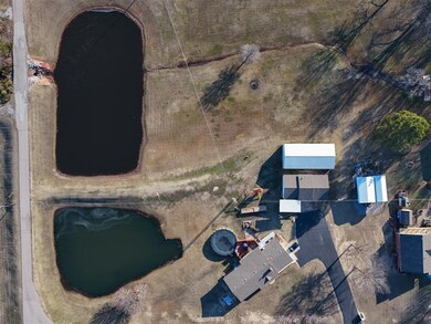 45703 Willow Creek Rd, Shawnee, OK 74801 - photo 5