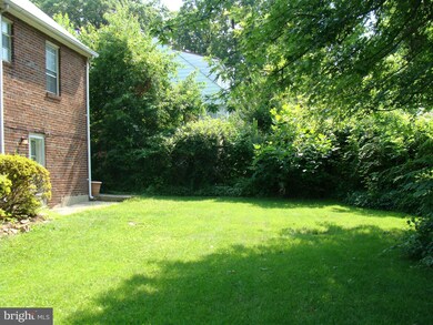 4402 W Virginia Ave, Bethesda, MD 20814 - photo 2