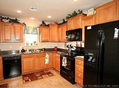 25844 E 90th St S, Broken Arrow, OK 74014 - photo 3