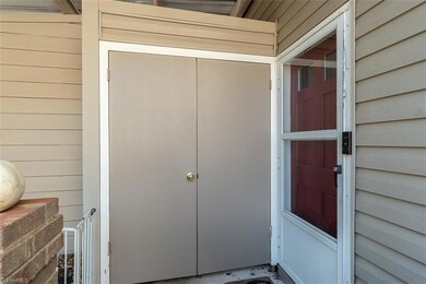 2209 Hickory Run unit 3, Graham, NC 27253 - photo 4