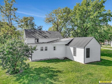 202 5th St, Talmage, NE 68448 - photo 5