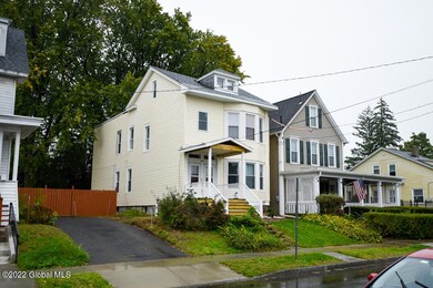 829 Lancaster St, Albany, NY 12203 - photo 3