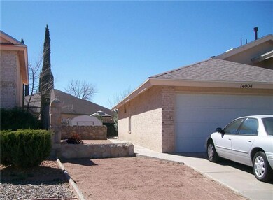 14004 Glenosa Dr, Horizon City, TX 79928 - photo 3