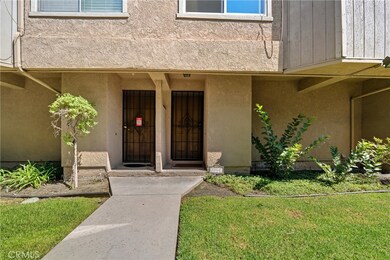 334 S Walnut Ave unit 13, Brea, CA 92821 - photo 2
