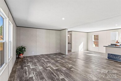 251 Center Ln unit 2, Thurmond, NC 28683 - photo 7