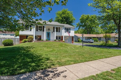 13138 Melville Ln, Fairfax, VA 22033 - photo 4