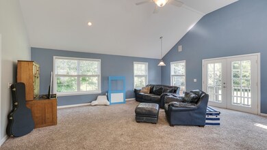 Bonus room #1 Large enough for many options.