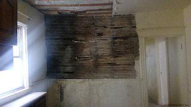 483 Hudson Ave, Albany, NY 12203 - photo 6