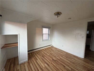 402 Highland Rd, Tiverton, RI 02878 - photo 4