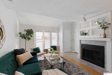 104 S 37th St unit 3, Omaha, NE 68131 - photo 4