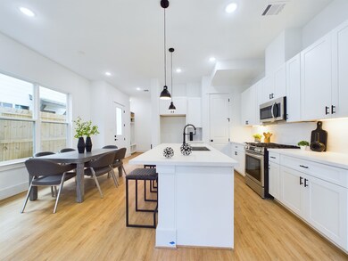 6709 Allegheny St unit B, Houston, TX 77021 - photo 6