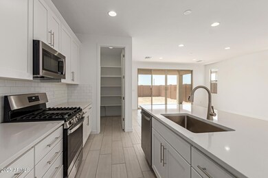 18225 W Hess St, Goodyear, AZ 85338 - photo 6