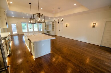 842 W 43rd St, Houston, TX 77018 - photo 6