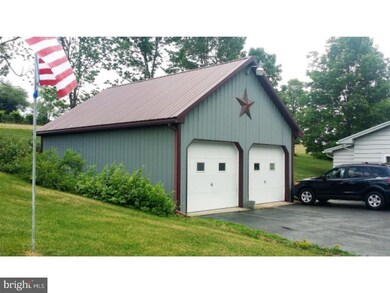 84 Zions Stone Church Rd, New Ringgold, PA 17960 - photo 3