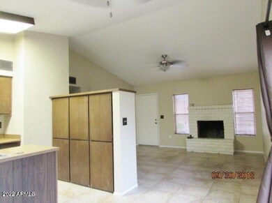103 W Concorda Dr unit 102, Tempe, AZ 85282 - photo 4