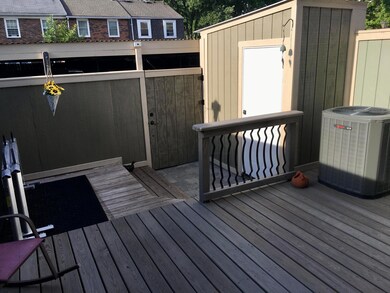 603 Dlyn St unit 3, Columbus, OH 43228 - photo 3